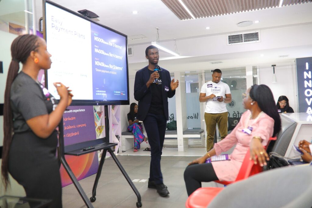  AyoOluwa Nihinlola, CEO of uLesson K-12, addressing the audience